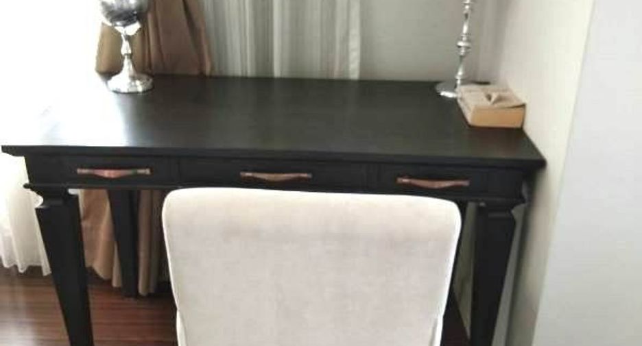 For rent 2 bedrooms condo in Sathon, Bangkok