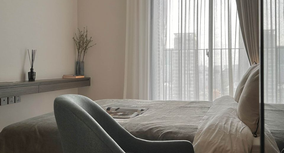 For rent 1 bed condo in Phaya Thai, Bangkok