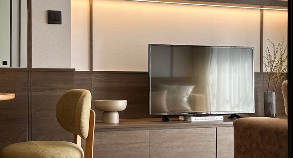For rent 1 bed condo in Phaya Thai, Bangkok
