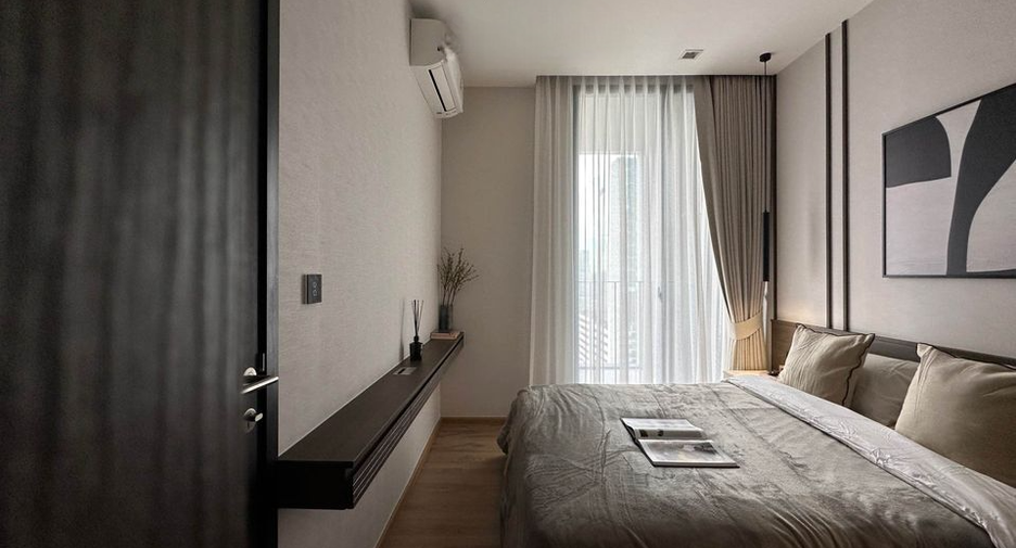 For rent 1 bed condo in Phaya Thai, Bangkok