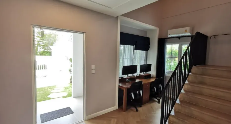 For rent 3 ベッドルーム house in Bang Phli, Samut Prakan