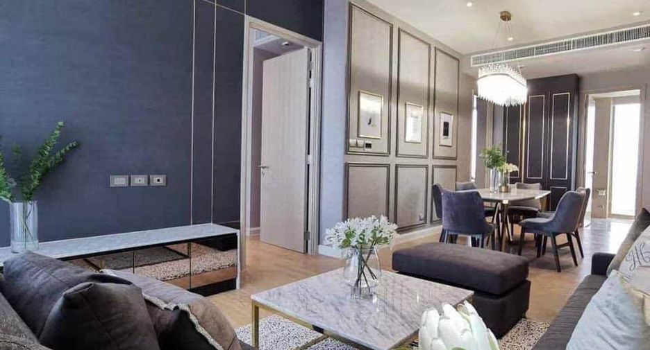 For rent 2 bedrooms condo in Khlong San, Bangkok
