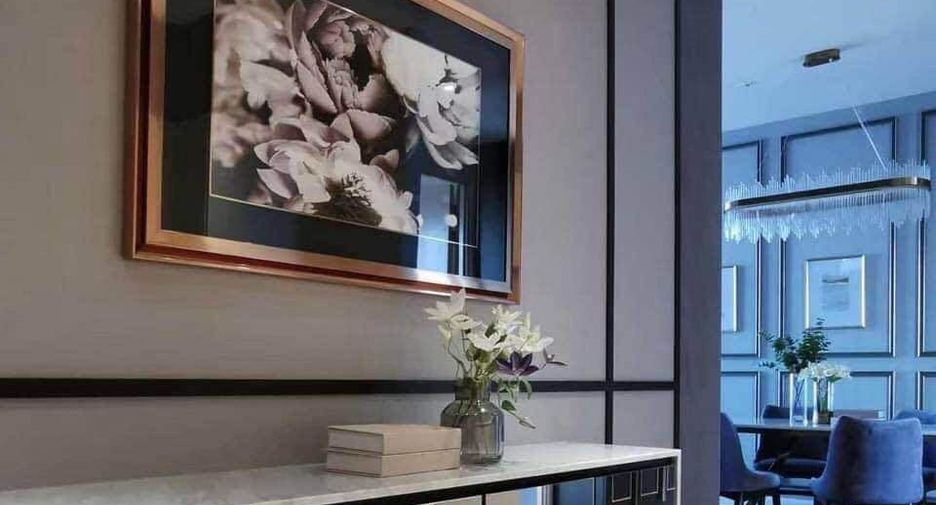 For rent 2 bedrooms condo in Khlong San, Bangkok