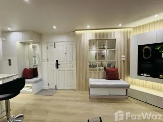 For rent 2 bedrooms condo in Yan Nawa, Bangkok