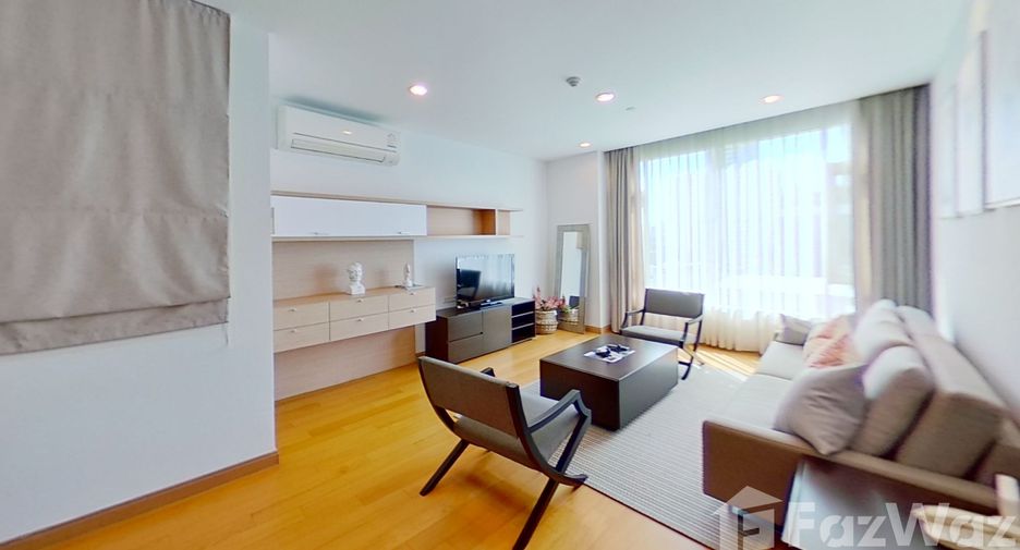 For rent 3 bedrooms condo in Watthana, Bangkok