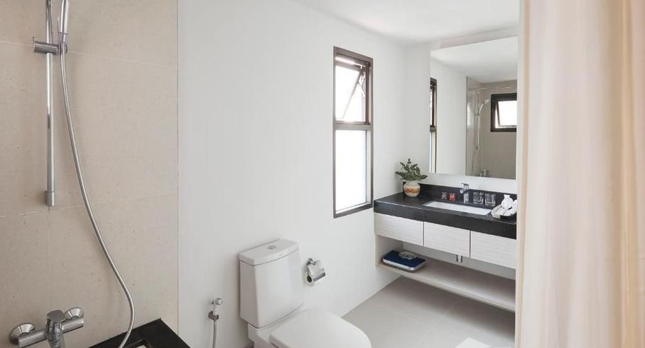 For rent 2 bedrooms apartment in Sathon, Bangkok