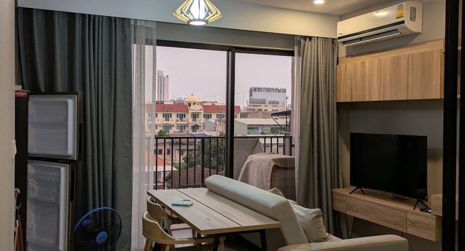For rent 1 bed condo in Sathon, Bangkok