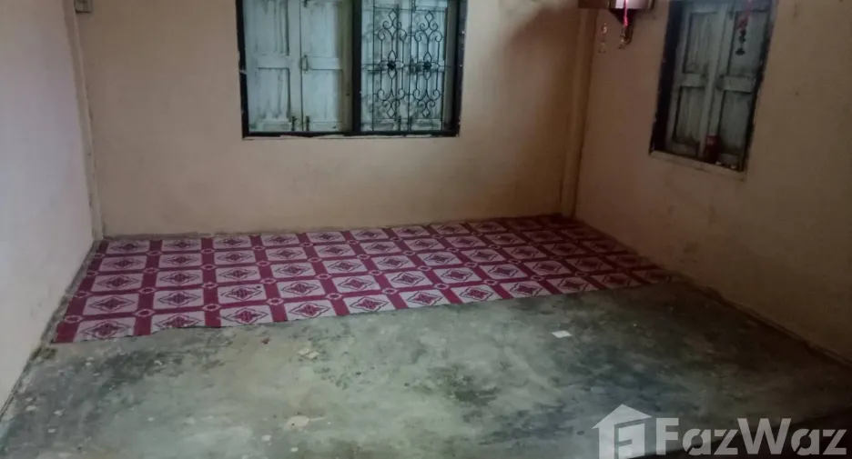 For rent 5 bedrooms house in Phasi Charoen, Bangkok