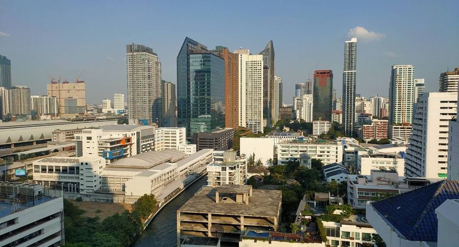 For rent 3 ベッドルーム condo in Watthana, Bangkok