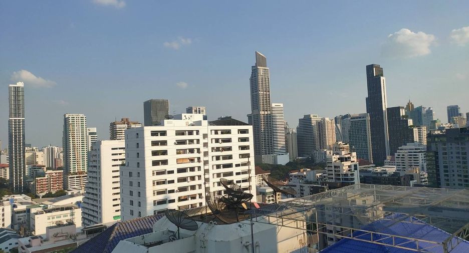 For rent 3 ベッドルーム condo in Watthana, Bangkok