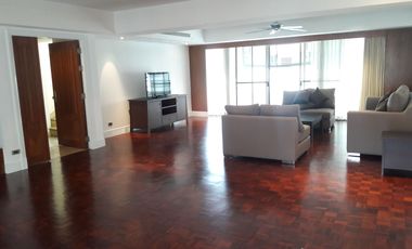 Apartamento en alquiler de 4 habitaciones en Watthana, Bangkok