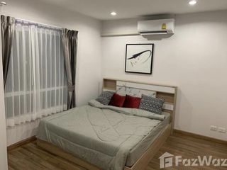For rent 3 bedrooms townhouse in Suan Luang, Bangkok