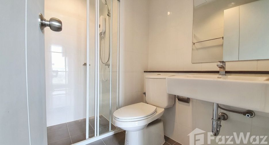 For rent 1 bed condo in Mueang Samut Prakan, Samut Prakan
