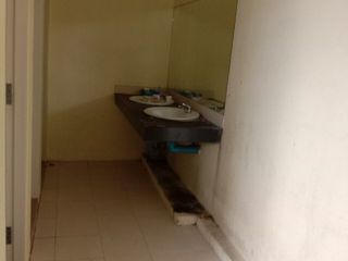 Casa en alquiler de 5 habitaciones en Bang Phli, Samut Prakan