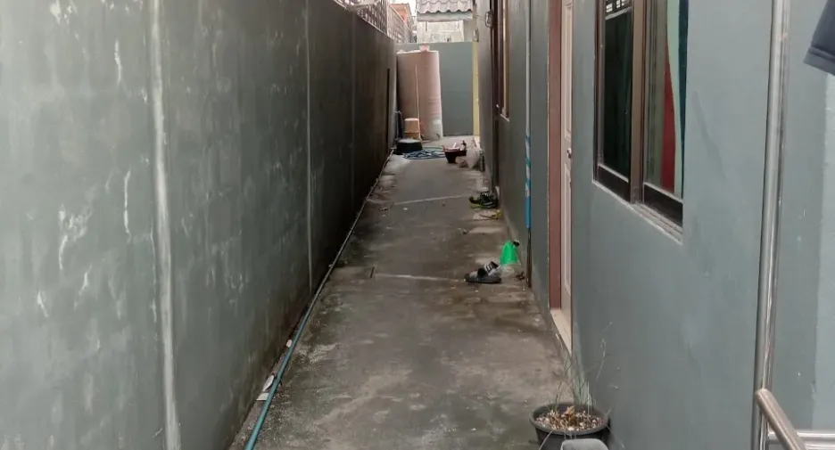 Casa en alquiler de 5 habitaciones en Bang Phli, Samut Prakan