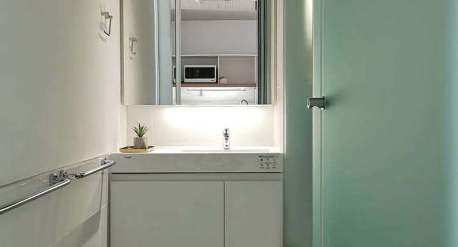 For rent 1 Beds condo in Bang Rak, Bangkok