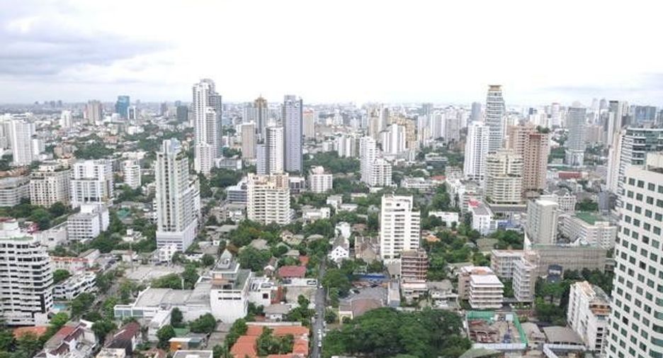For rent 5 bedrooms condo in Khlong Toei, Bangkok