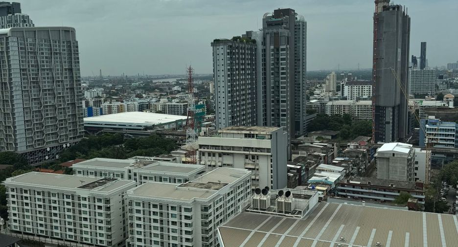 For rent 1 bed condo in Watthana, Bangkok
