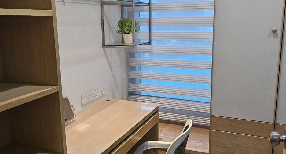 For rent 2 bedrooms condo in Ratchathewi, Bangkok