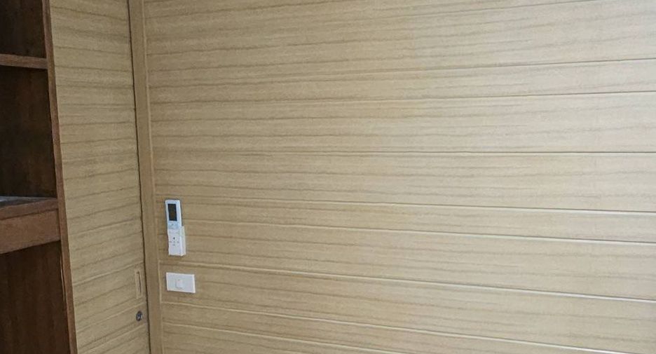 For rent 2 bedrooms condo in Ratchathewi, Bangkok