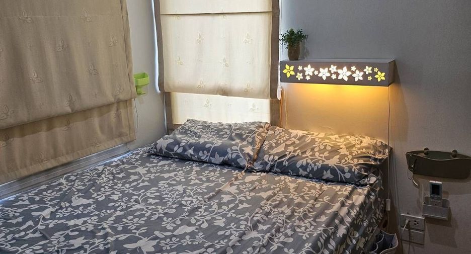 For rent 2 bedrooms condo in Ratchathewi, Bangkok