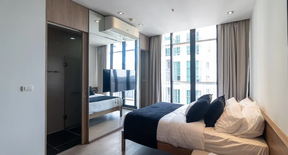 For rent studio condo in Khlong Toei, Bangkok