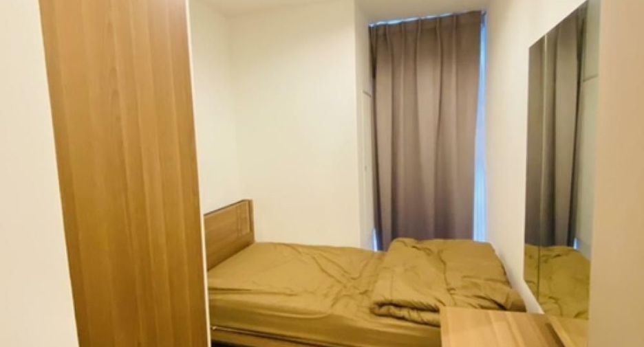 For rent 2 bedrooms condo in Phra Khanong, Bangkok