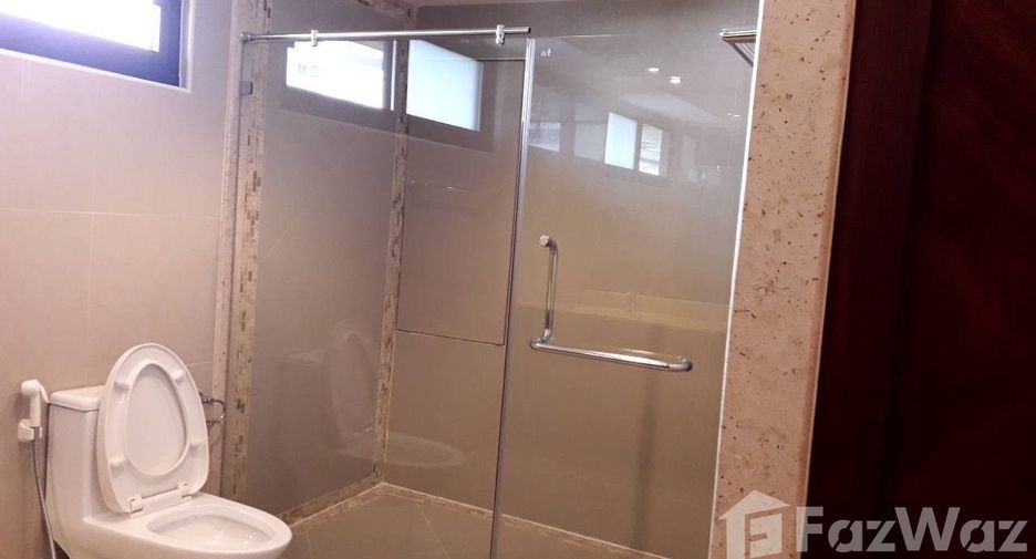 Condo en alquiler de 4 habitaciones en Watthana, Bangkok