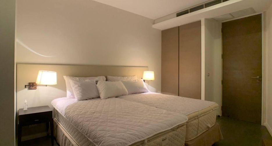 For rent 3 bedrooms condo in Sathon, Bangkok