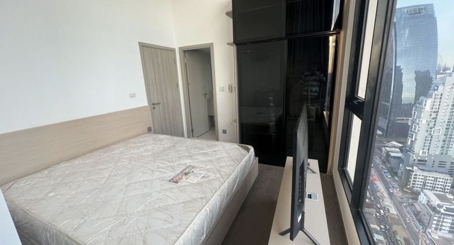 For rent 2 bedrooms condo in Ratchathewi, Bangkok