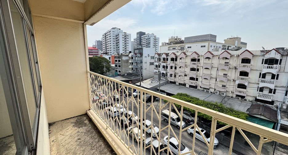 出租 公寓 独立屋 在 Chatuchak, 曼谷