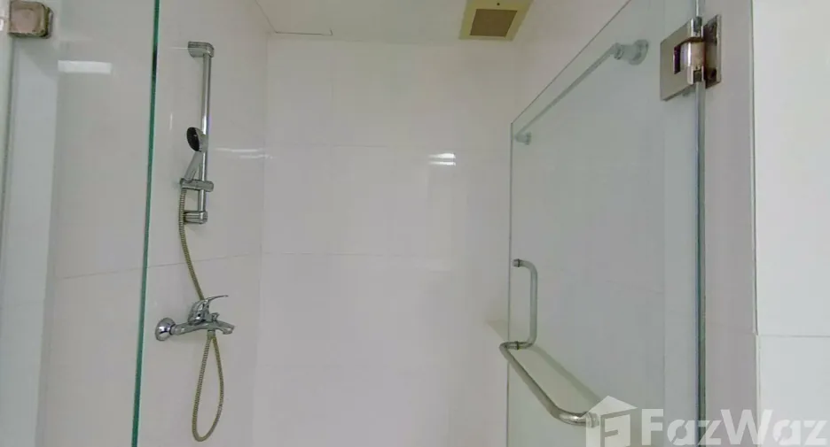 For rent 2 bedrooms condo in Sathon, Bangkok