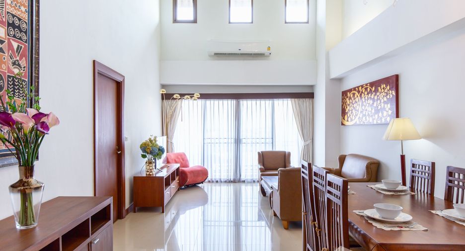 For rent 3 bedrooms apartment in Bang Na, Bangkok