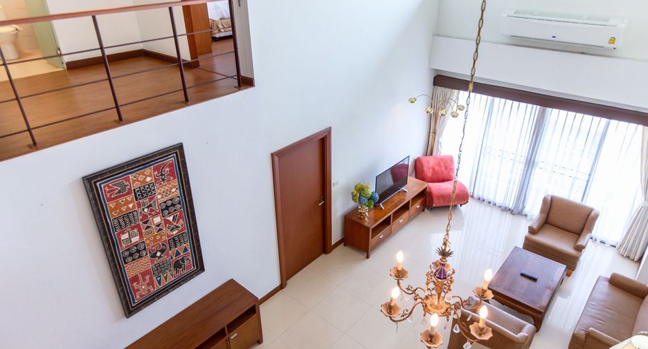 For rent 3 bedrooms apartment in Bang Na, Bangkok