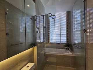 For rent 2 bedrooms condo in Pathum Wan, Bangkok