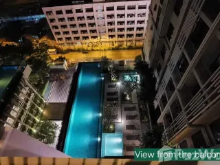 À louer 1 chambre condo à Khlong San, Bangkok