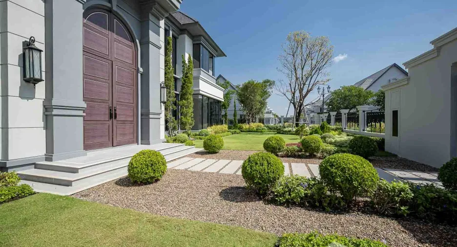 For rent 5 ベッドルーム house in Bang Khen, Bangkok