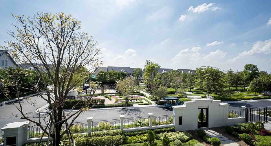 For rent 5 bedrooms house in Bang Khen, Bangkok