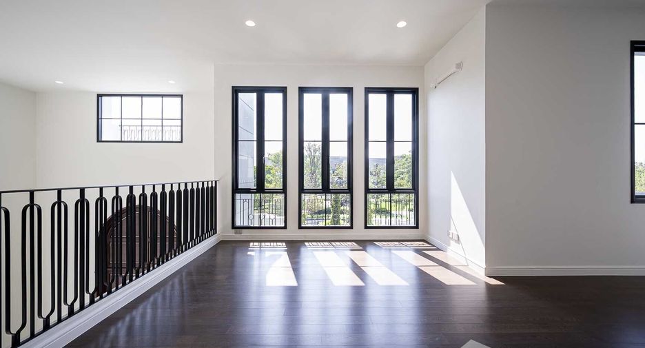 For rent 5 bedrooms house in Bang Khen, Bangkok