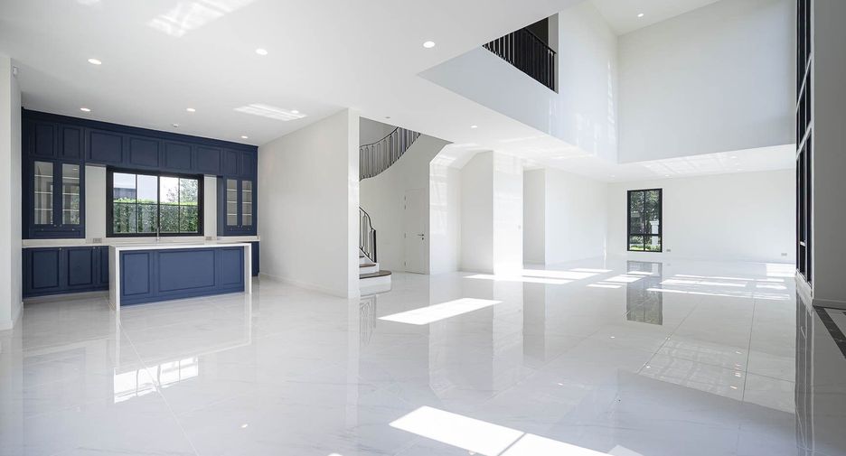 For rent 5 bedrooms house in Bang Khen, Bangkok