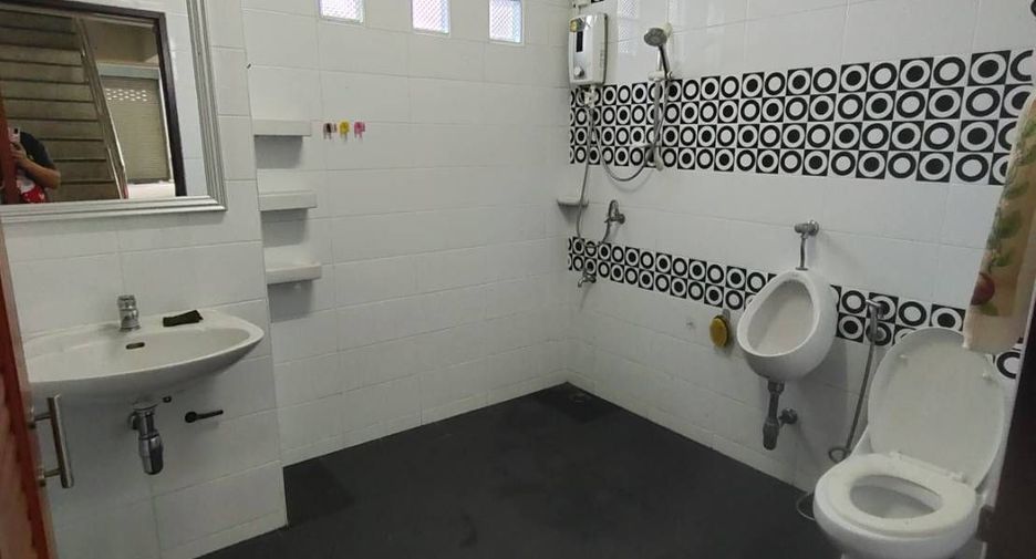 Reihenhaus zur Miete mit 4 Zimmer in Bang Phli, Samut Prakan