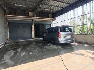 出租 4 卧室 联排别墅 在 Bang Phli, Samut Prakan