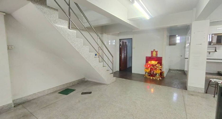 Reihenhaus zur Miete mit 4 Zimmer in Bang Phli, Samut Prakan