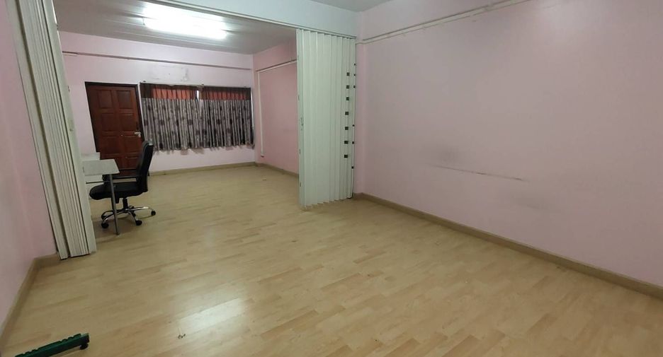 Reihenhaus zur Miete mit 4 Zimmer in Bang Phli, Samut Prakan