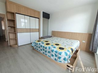 出租 3 卧室 联排别墅 在 Prawet, 曼谷