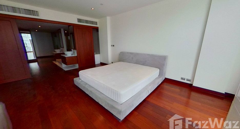 Wohnung zur Miete mit 3 Zimmer in Khlong Toei, Bangkok