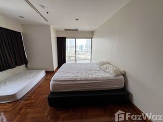 For rent 3 ベッドルーム condo in Sathon, Bangkok