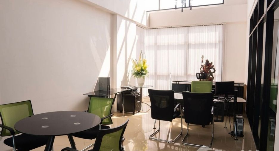 For rent office in Sathon, Bangkok