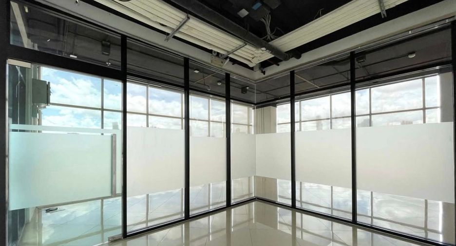 For rent office in Sathon, Bangkok