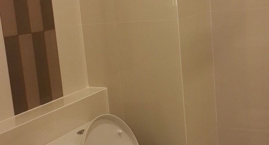 For rent 1 bed condo in Phra Khanong, Bangkok